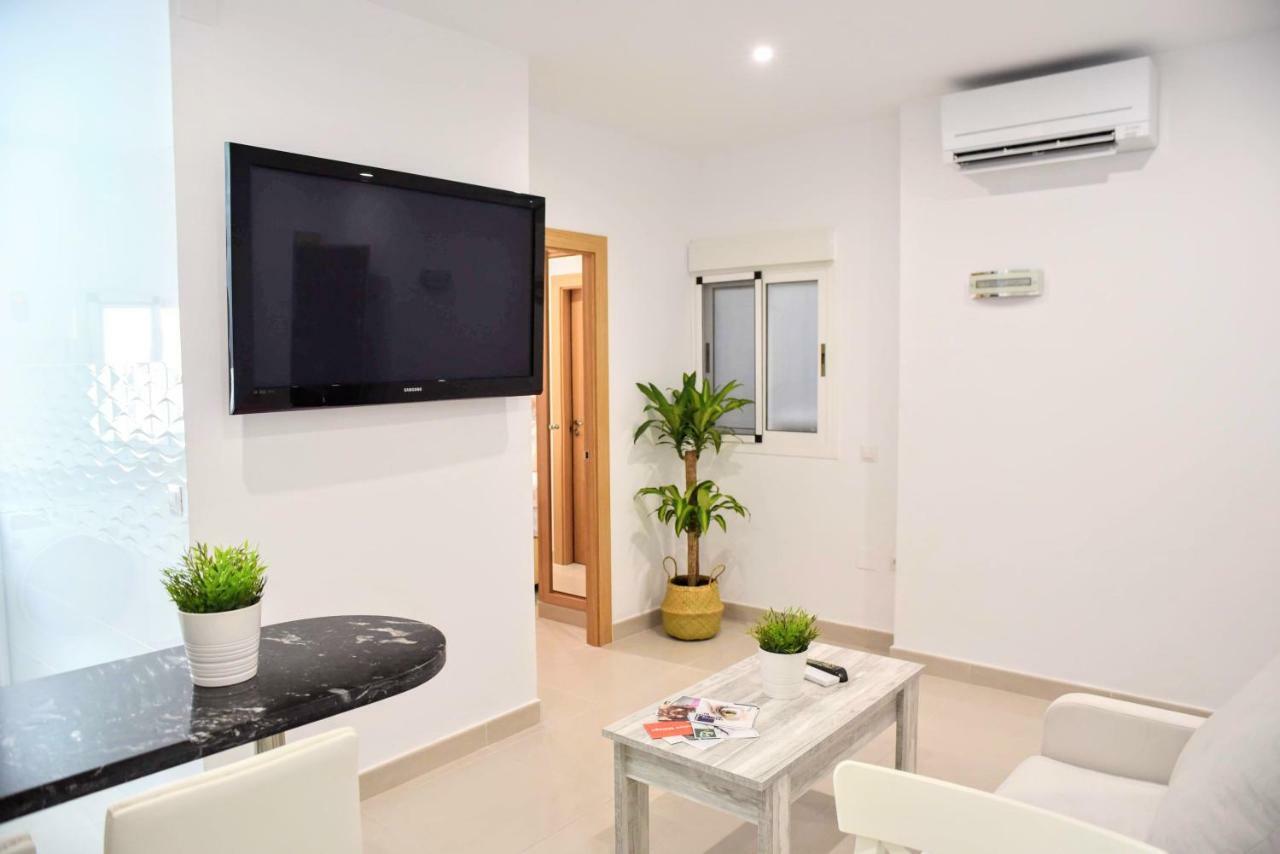 Cozy Apartment City Center مالقة المظهر الخارجي الصورة