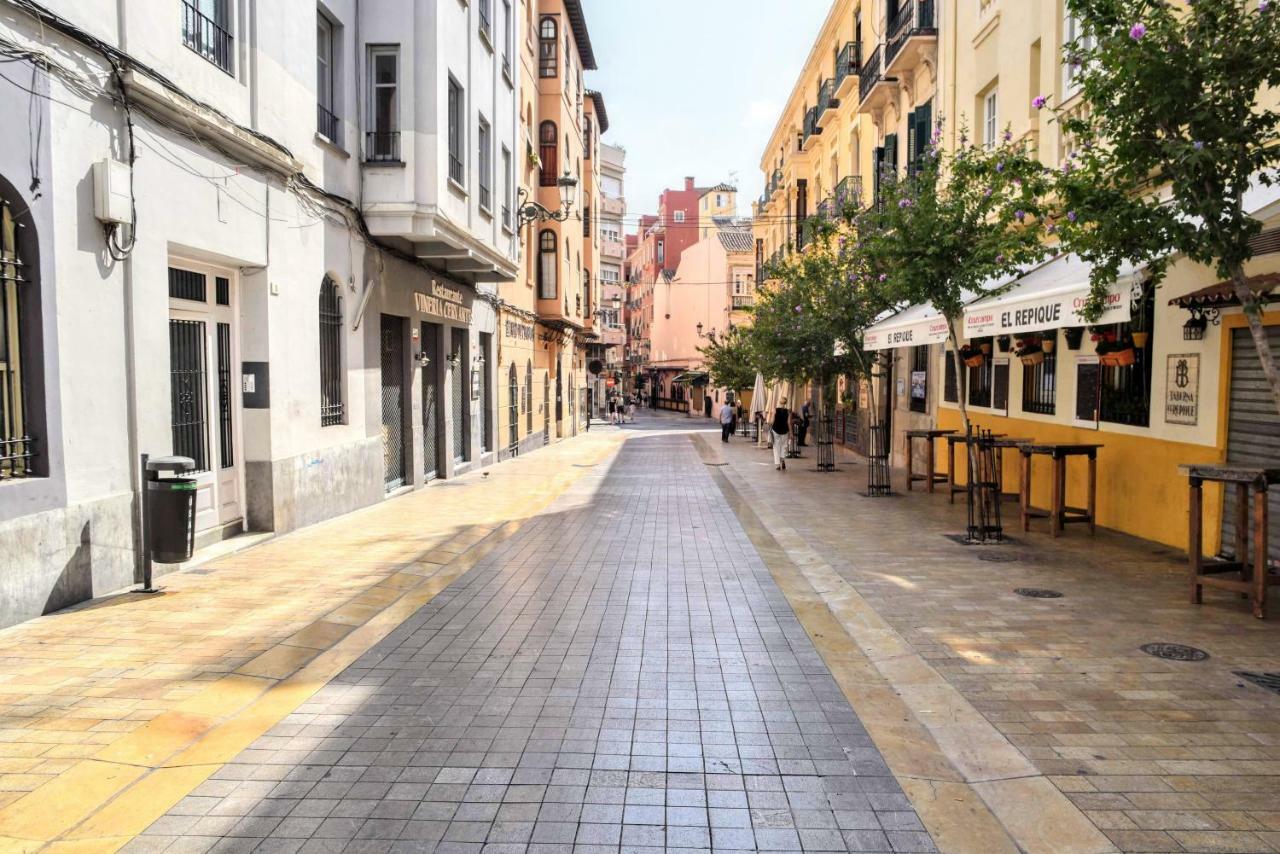 Cozy Apartment City Center مالقة المظهر الخارجي الصورة